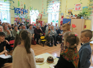 25.02.2020 Dzień Babci i Dziadka w grupie Jeżyków