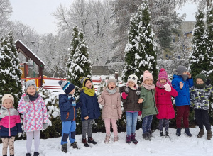 10.12.2021 r. "My się zimy nie boimy" - spacer grupy "Misie"