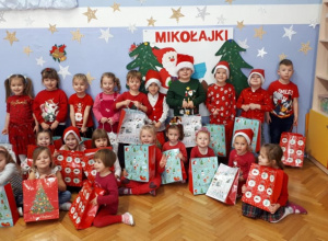 13.12.2021 r. "Mikołajki" w grupie "Jeżyki"