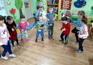 Dzieci tańczą jak ludziki lego do piosenki - Shakira - Dare (La La La) - the LEGO VER MV